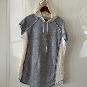 HYKU shirt Sz  S M   Gray Women